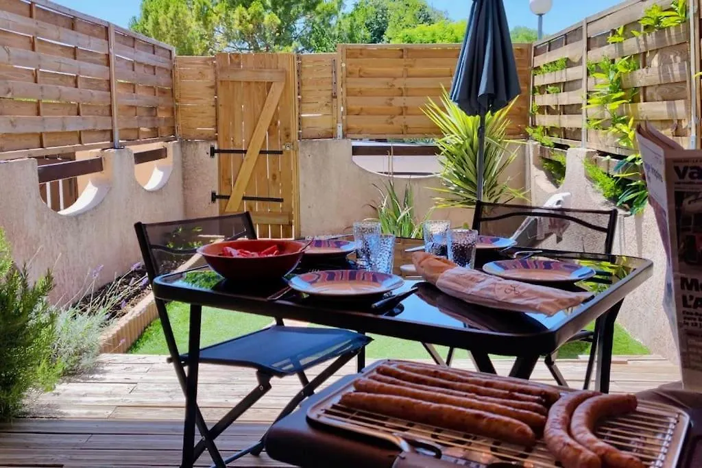 Rez De Jardin Climatise, Cosy, Avec Parking A Sanary - Les Amirantes Apartment France