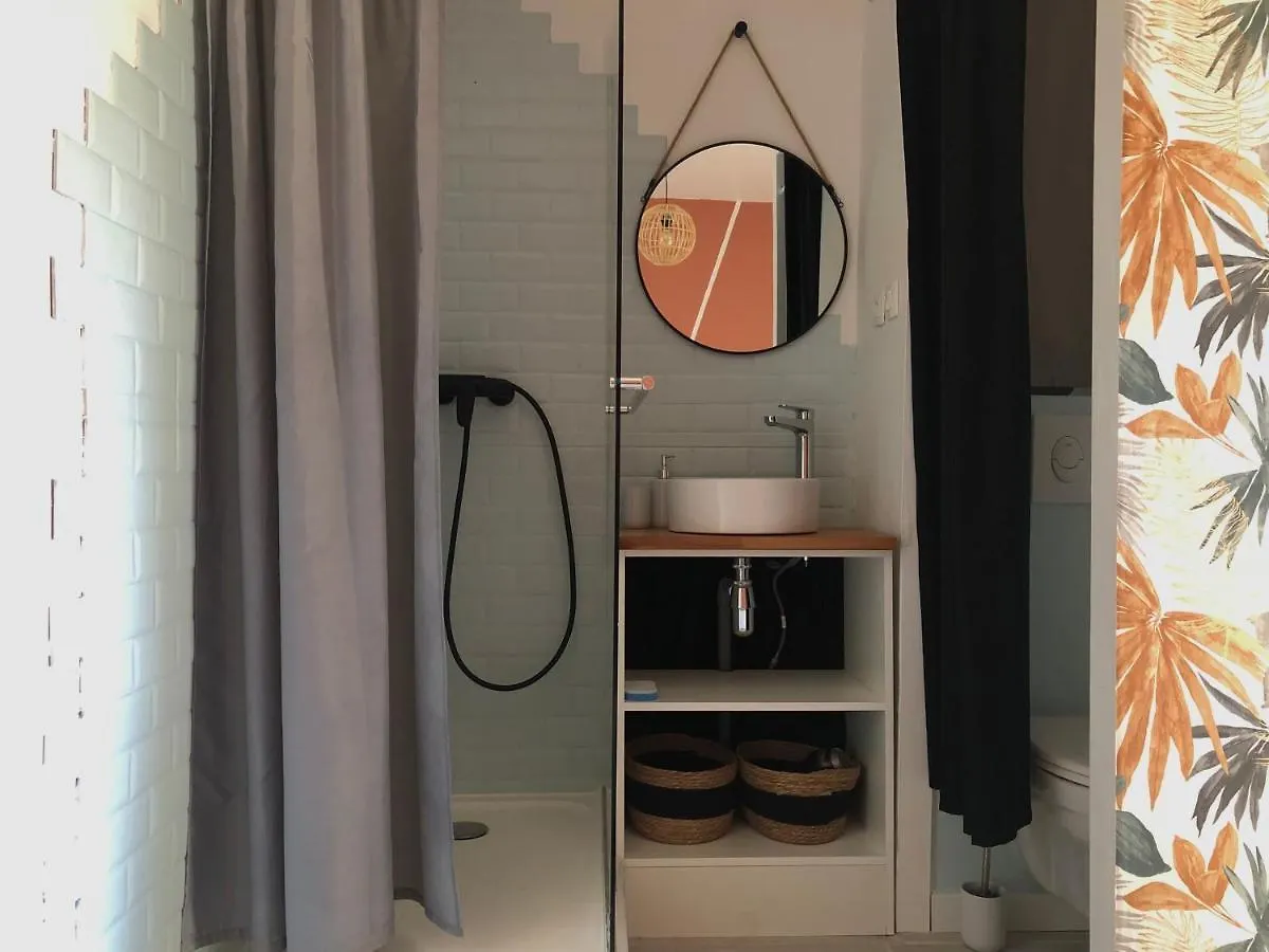 Rez De Jardin Climatise, Cosy, Avec Parking A Sanary - Les Amirantes Apartment